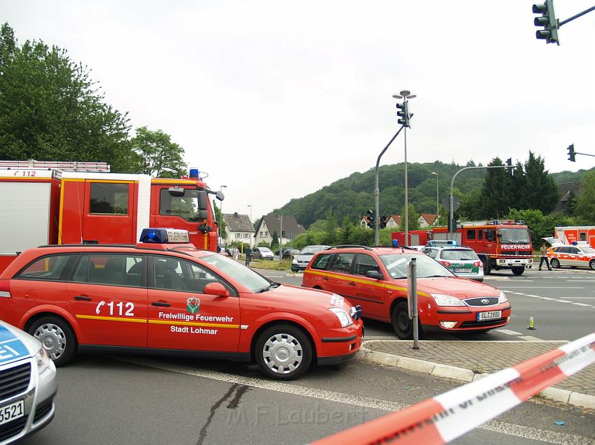 Schwerer Unfall mit Reisebus Lohmar Donrather Dreieck P354.JPG